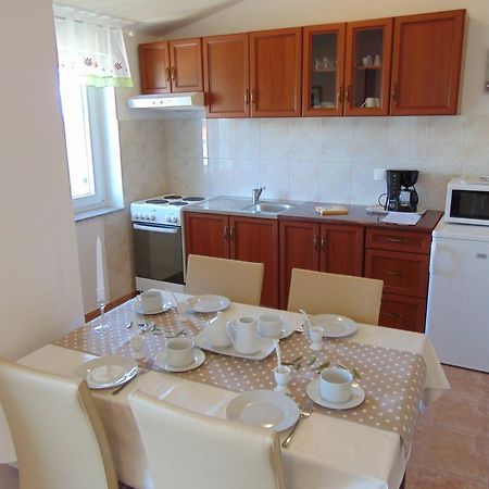 Apartments Katarina Šilo Esterno foto