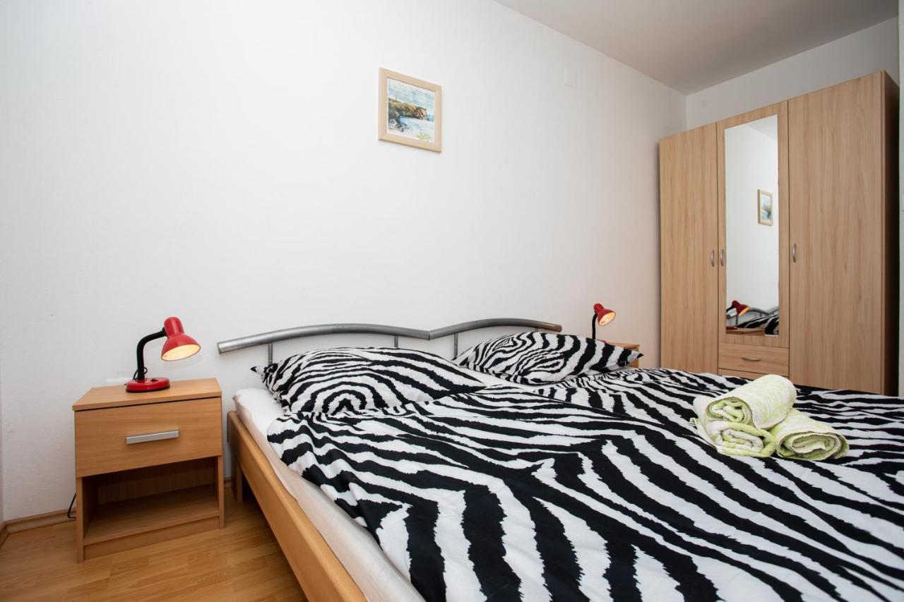 Apartments Katarina Šilo Esterno foto