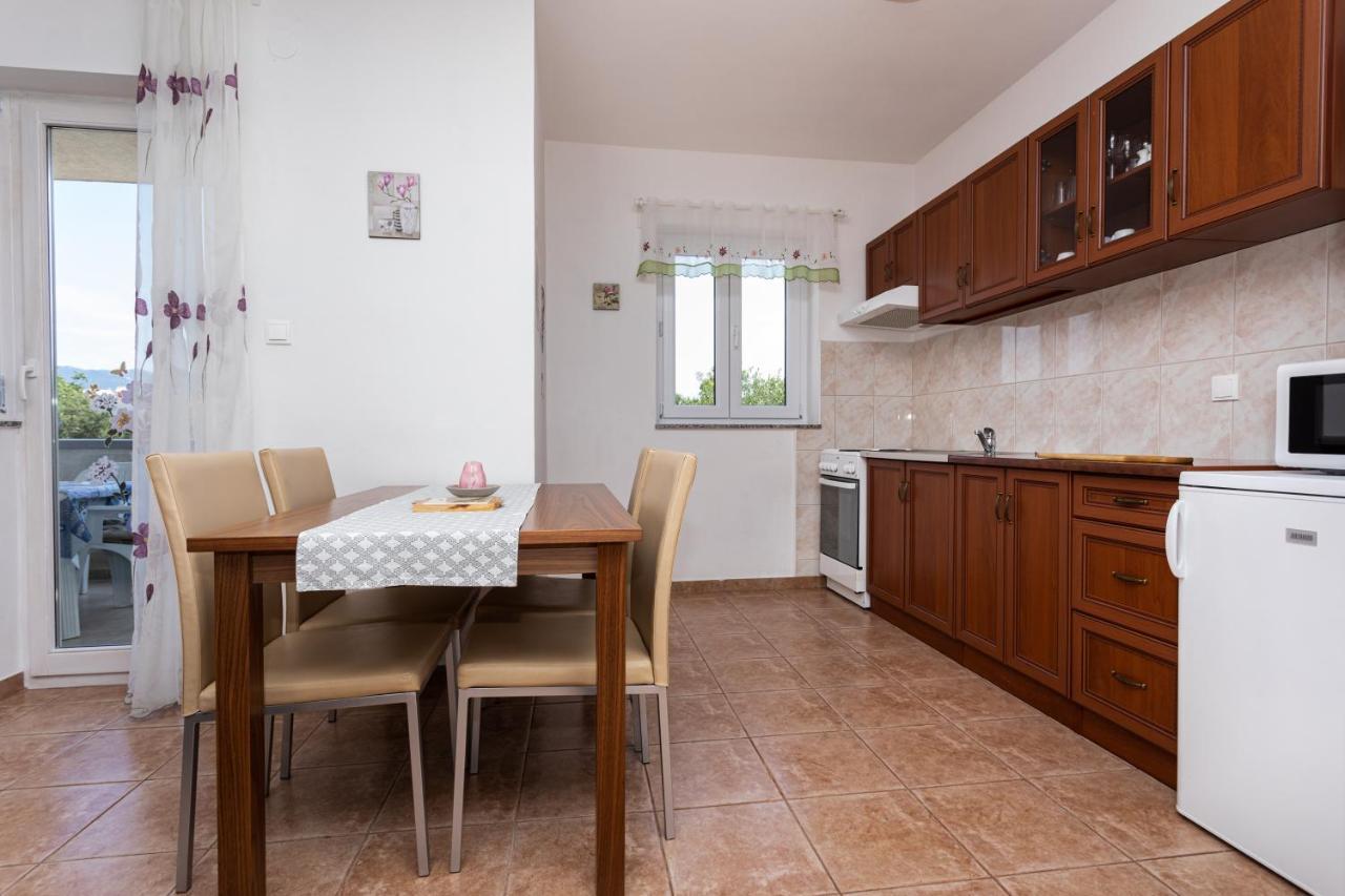 Apartments Katarina Šilo Esterno foto