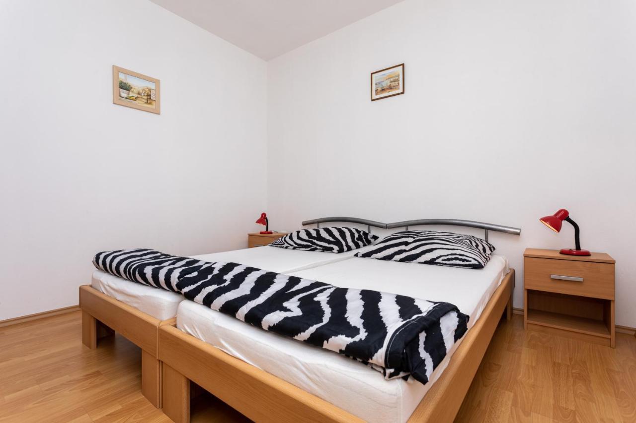 Apartments Katarina Šilo Esterno foto