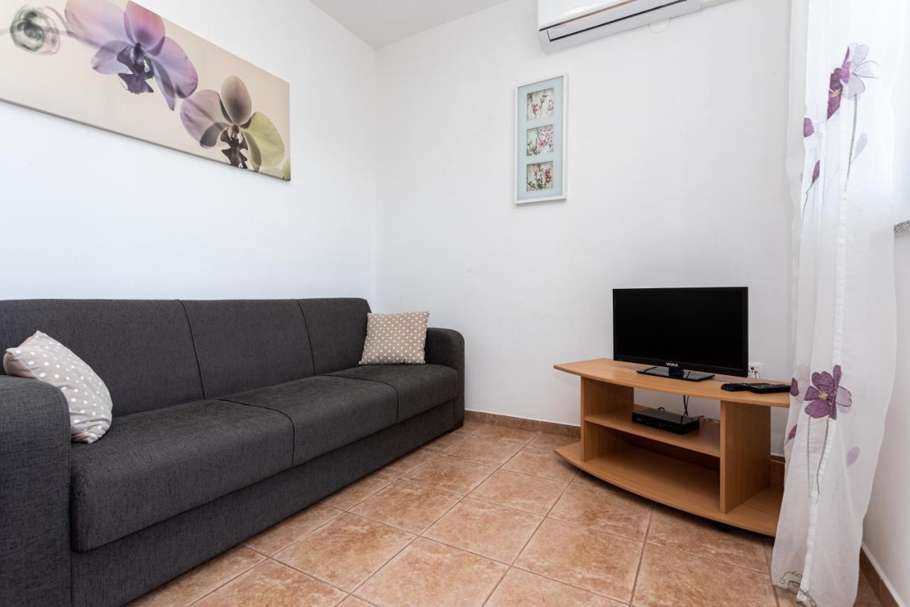 Apartments Katarina Šilo Esterno foto