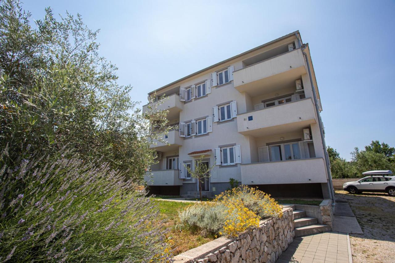 Apartments Katarina Šilo Esterno foto