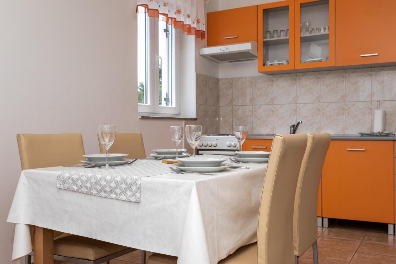 Apartments Katarina Šilo Esterno foto