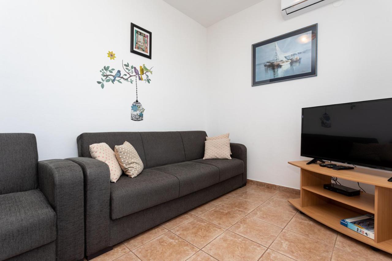 Apartments Katarina Šilo Esterno foto