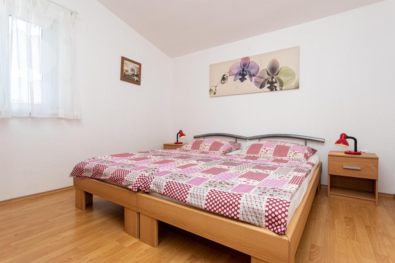 Apartments Katarina Šilo Esterno foto
