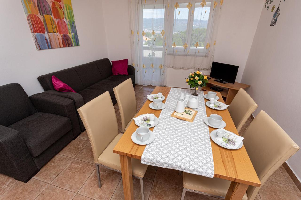 Apartments Katarina Šilo Esterno foto